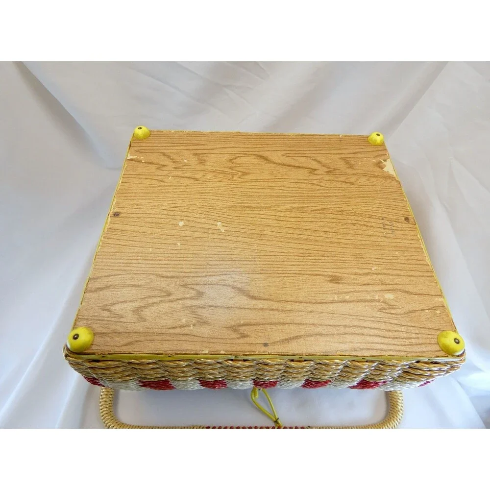 VTg  Embroidery Floral Top Sewing Basket with Insert JCPenney Yellow